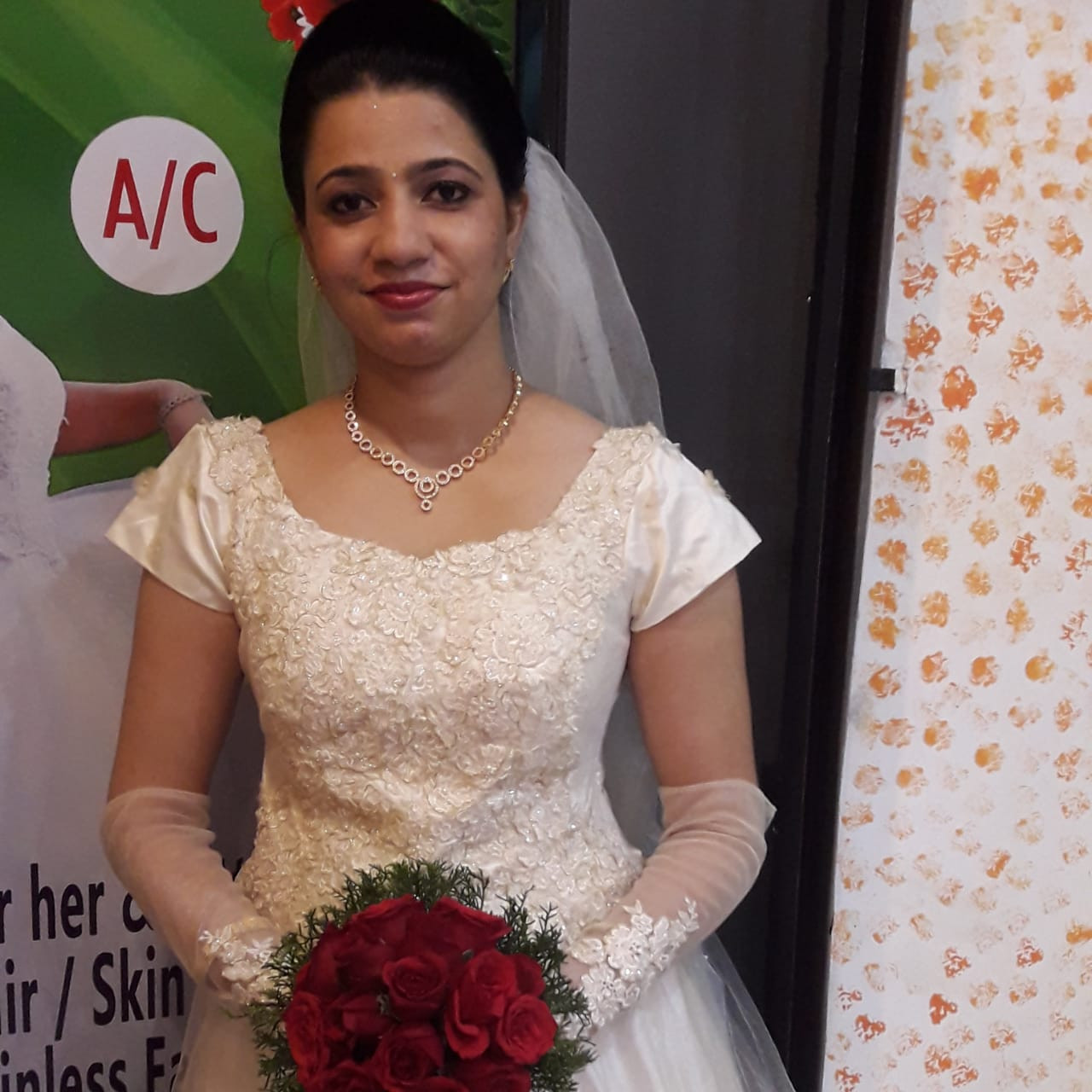 ROSE MAKEOVER STUDIO CHERUPUZHA